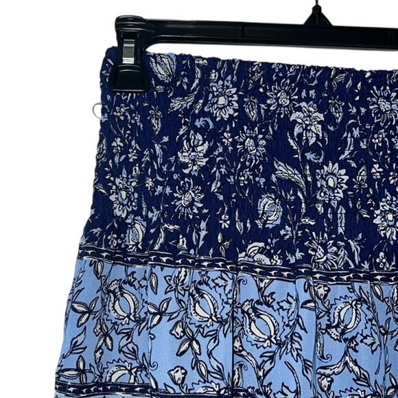 AQUA Ladies Ruffle Tiered Mini Skirt, Cream & Navy Blue Floral Print, NWT! - Picture 3 of 4